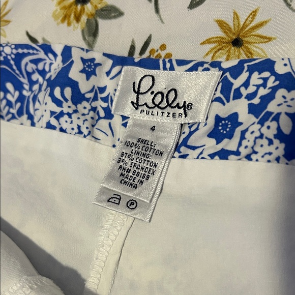 Lilly Pulitzer Blue and White Aquatic Michelina Mini Skort - Picture 2 of 6
